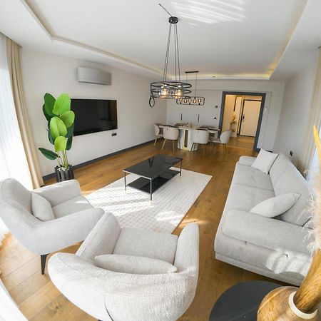 Utopia Suite Bornova Exterior photo